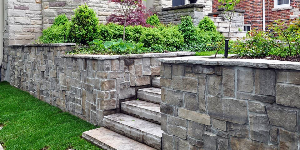 Retaining Wall Installation Services in Englewood, FL